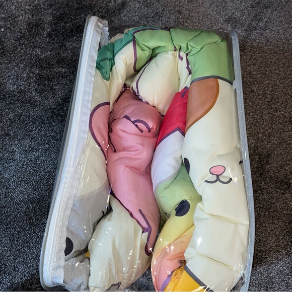 Squishmallows MALLOW DAYS Microfiber Twin Reversible Kids Comforter 86" x 64" - Picture 3 of 7